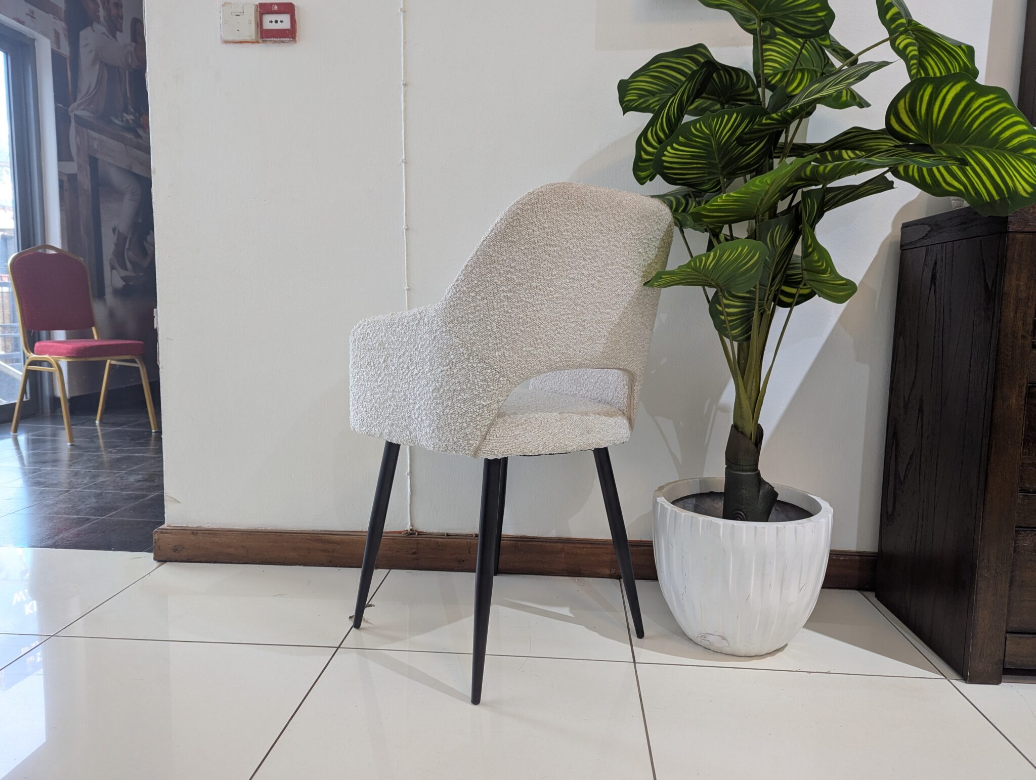 Maldon 6 Seater Dining Set – Terrazzo Glass Top