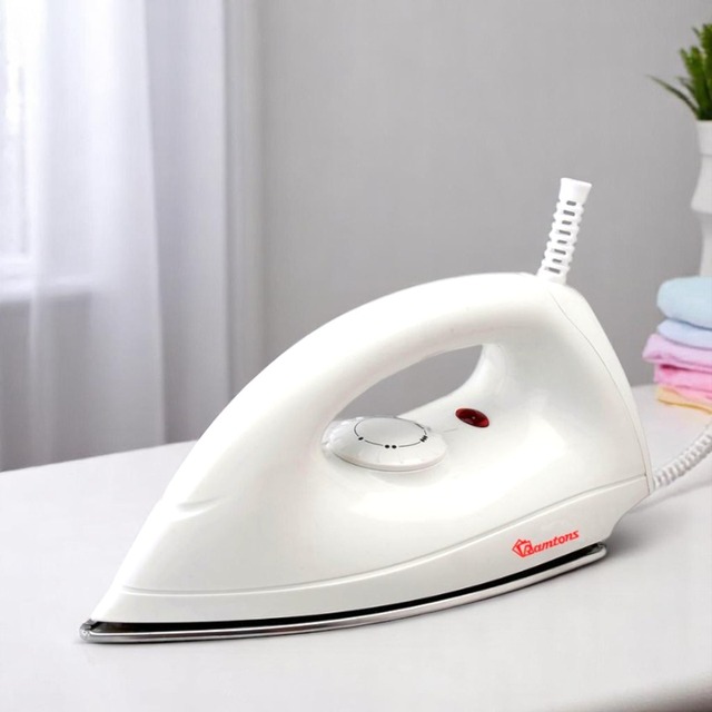 Ramtons Dry Iron Rm-305