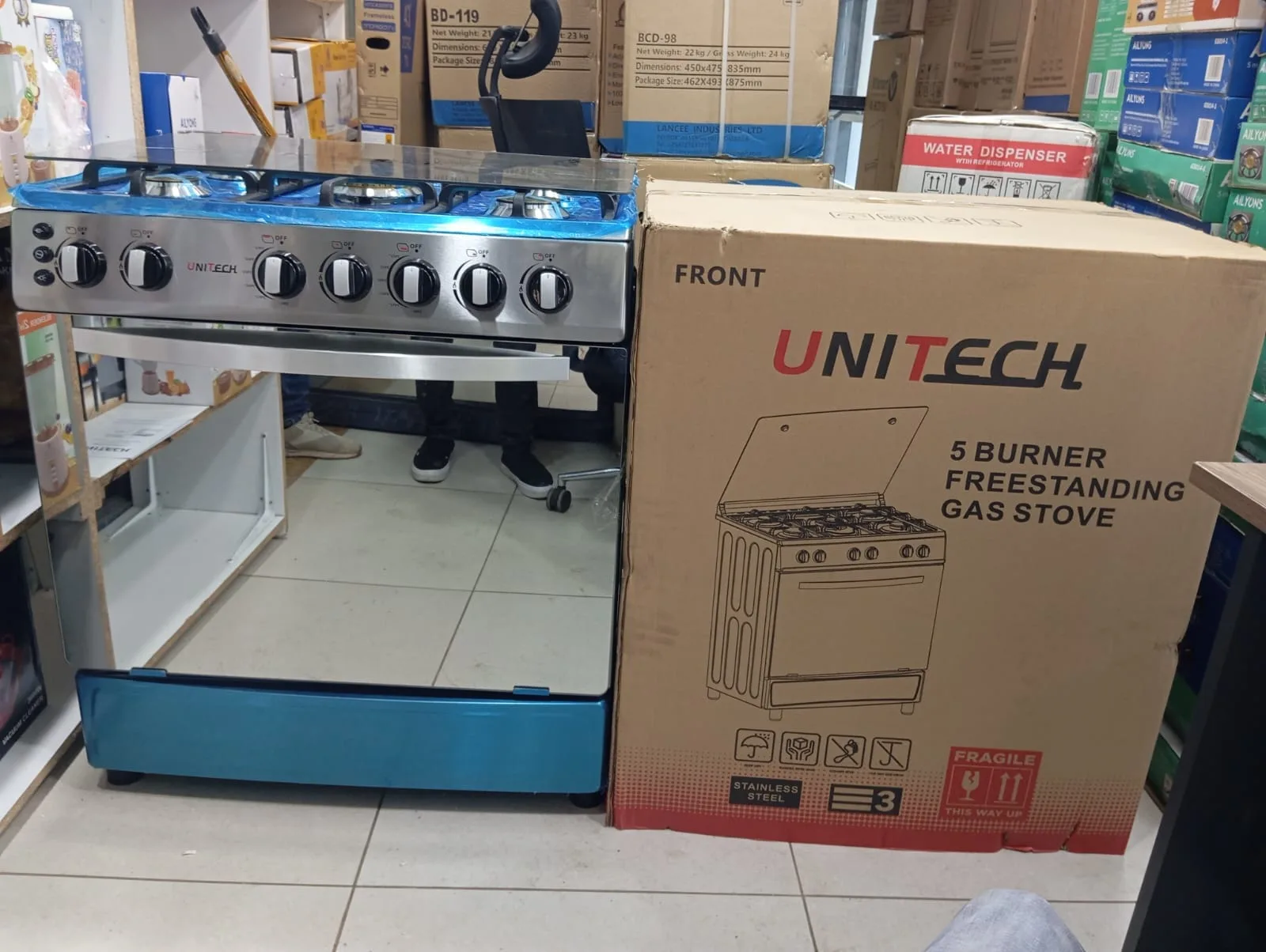 60×80 Unitech 5-Burner Freestanding Full Gas Cooker – Spacious, Durable & Affordable