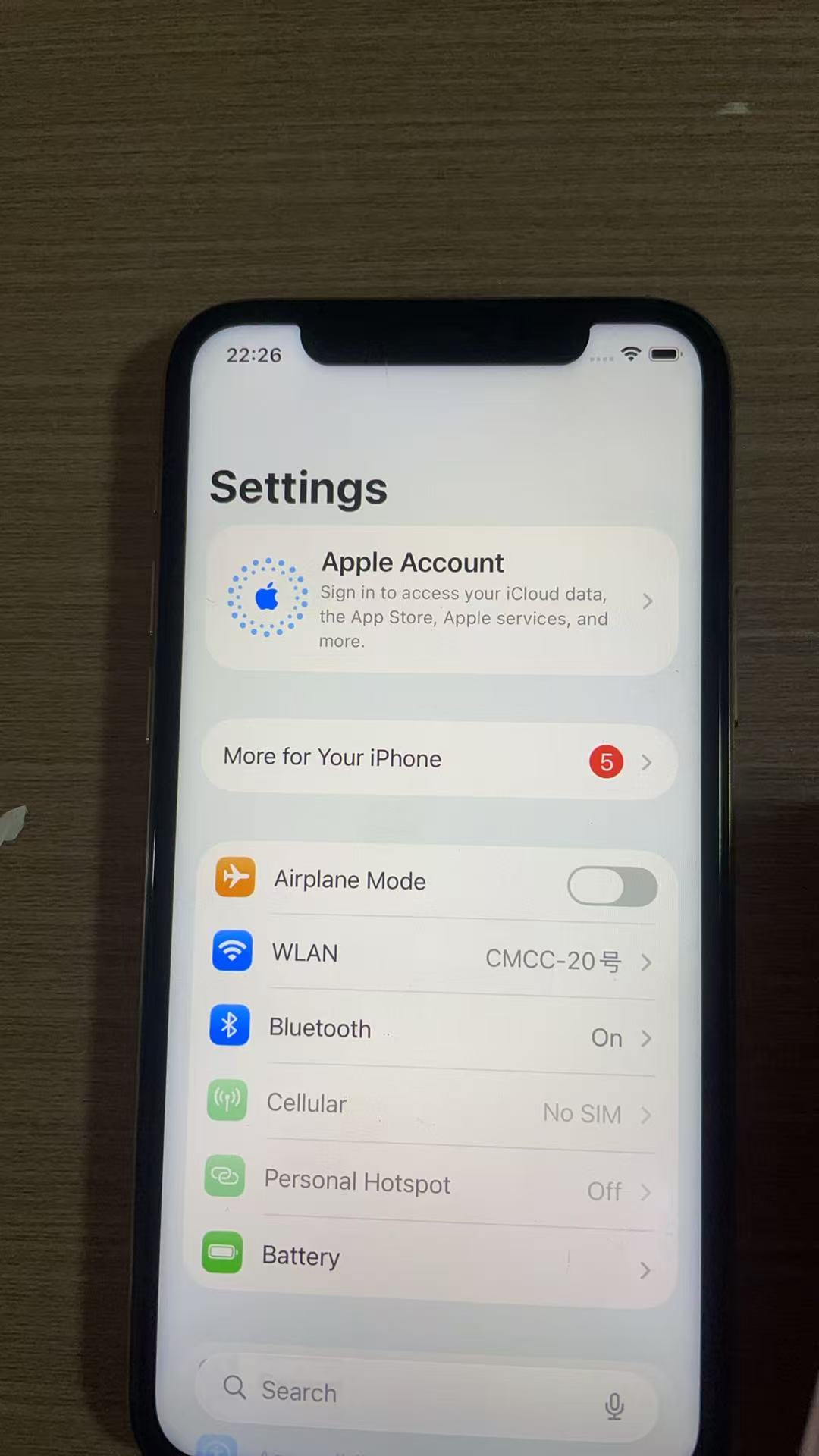 Apple iPhone 11 Pro 512G/256G/128G Premium Smartphone with Triple-Camera System and A13 Bionic Performance No facial recognition involved.