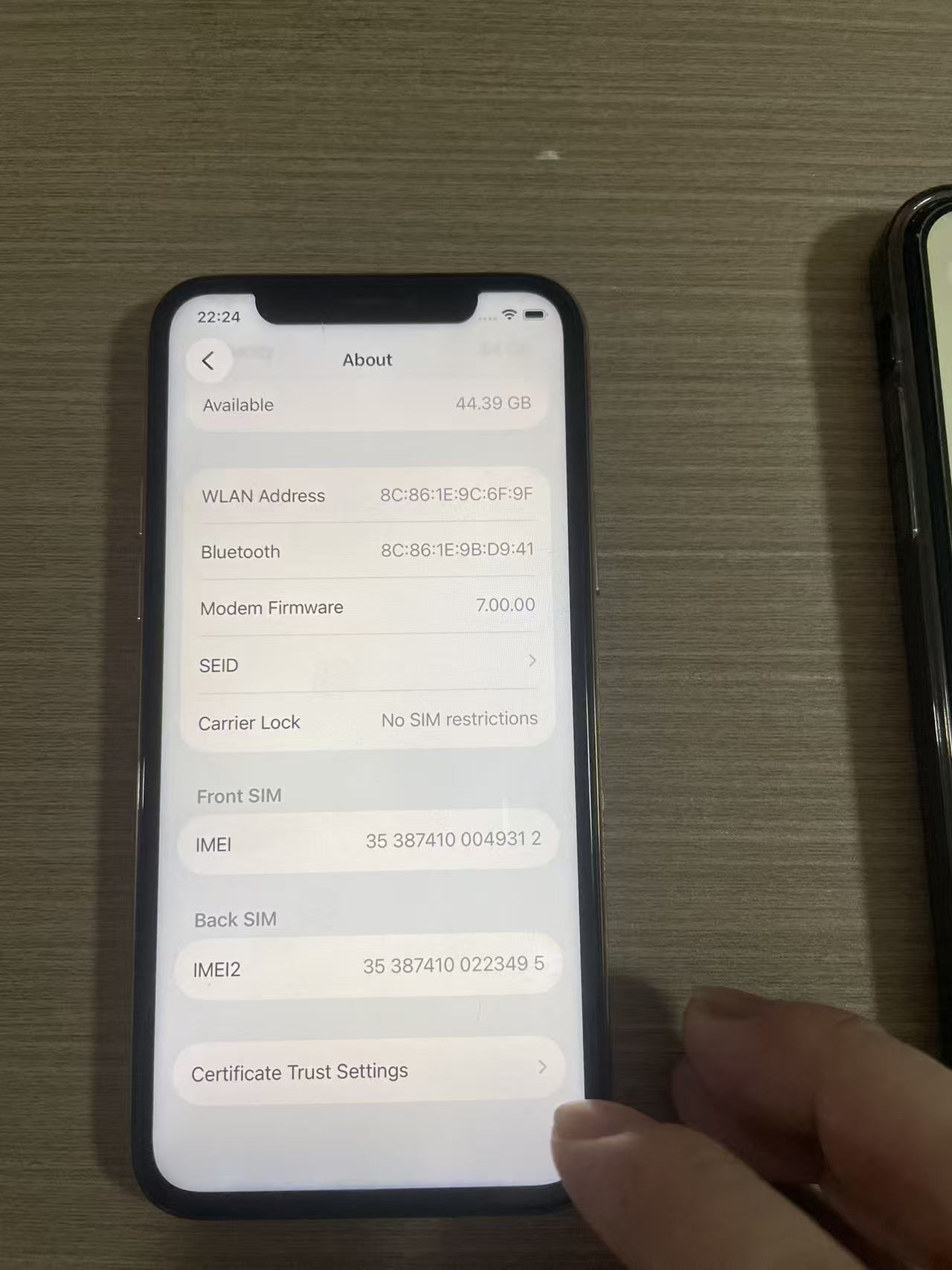 Refurbished  Apple iPhone 11 Pro 512G/256G/64G Premium Smartphone with Triple-Camera System and A13 Bionic Performance No facial recognition involved.