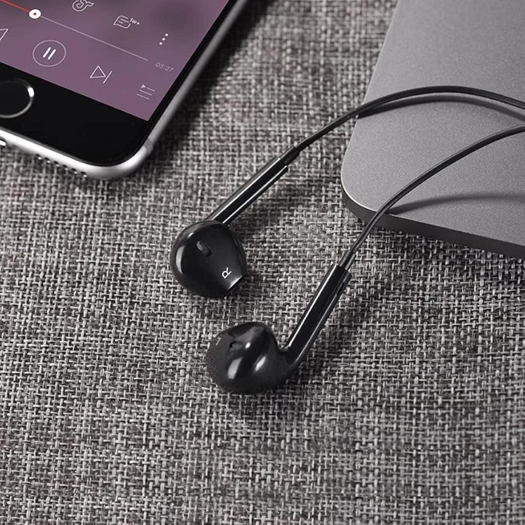 Oraimo Wired Earphones 3.5mm Pure Bass In-Ear Headset Sports Earpods Stereo Music Gaming Headphone with Microphone Comfortable Compatible on Android/IOS Laptop 1.2 meter cord