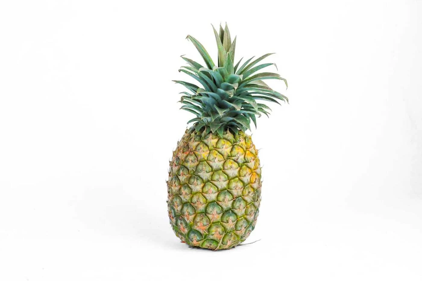 Farmer Teresia’s Organic Pineapple – Approx. 1Kg – 1.2Kg